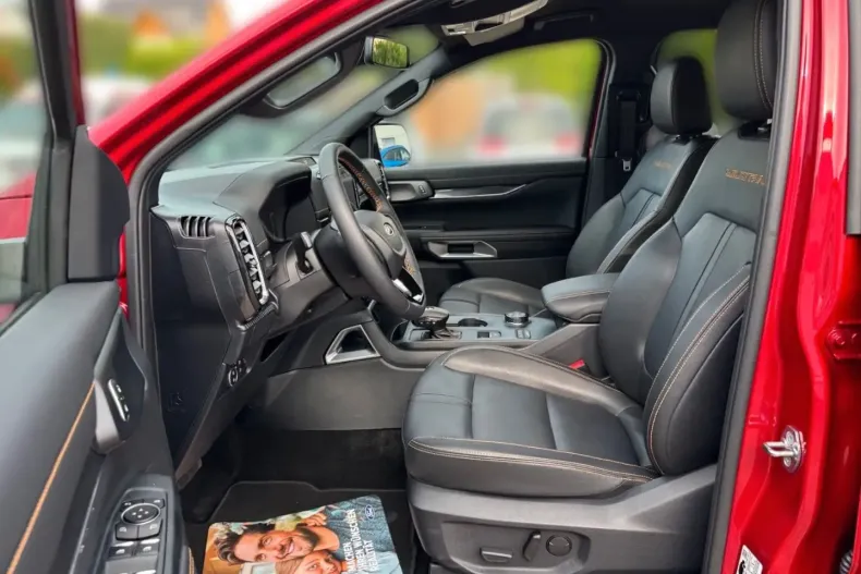 Ford Ranger din 2024 cu 18.095 km - oferta FOR143436 - foto 12