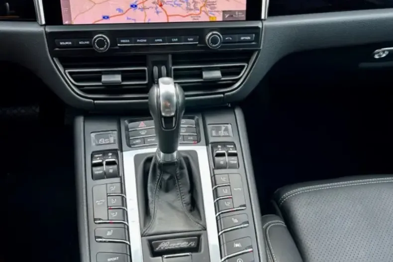 Porsche Macan din 2020 cu 79.000 km - oferta POR143452 - foto 9