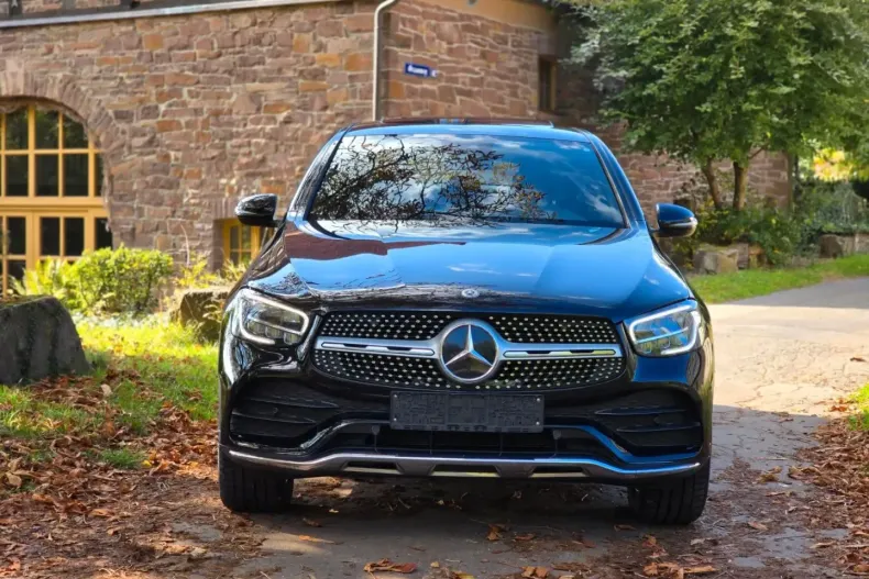 Mercedes-Benz GLC 300 din 2021 cu 84.865 km - oferta MER143454 - foto 2