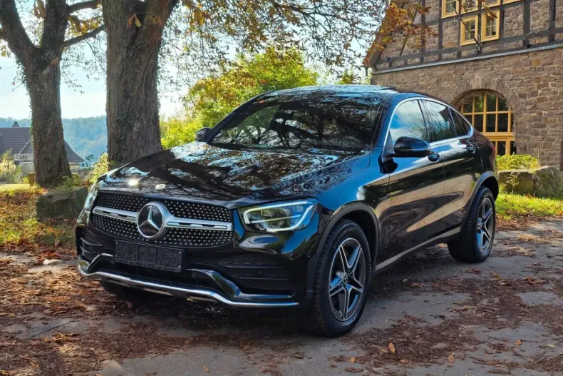 Mercedes-Benz GLC 300 din 2021 cu 84.865 km - oferta MER143454 - foto 3