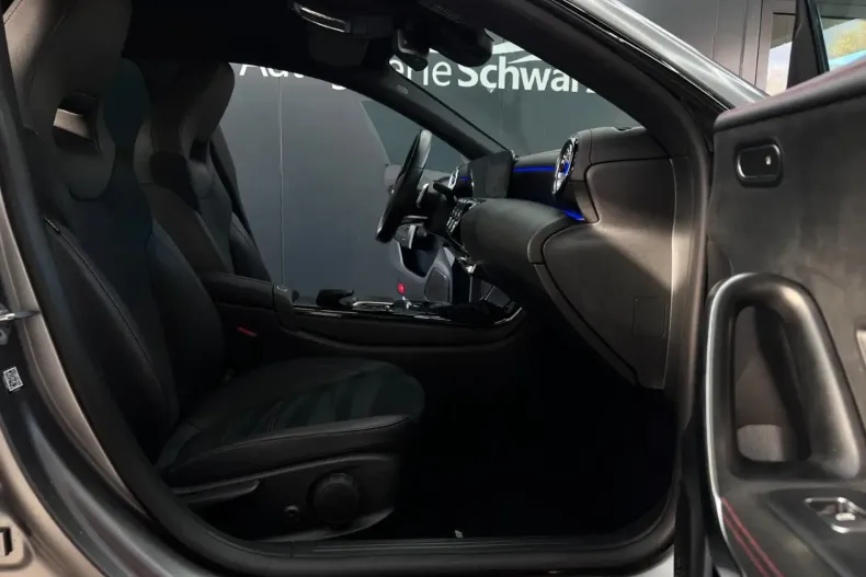 Mercedes-Benz CLA 250 din 2022 cu 112.640 km - oferta MER143455 - foto 12