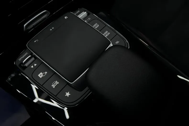 Mercedes-Benz CLA 250 din 2022 cu 112.640 km - oferta MER143455 - foto 17