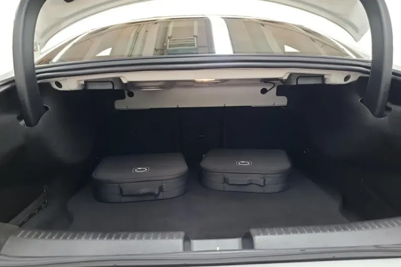 Mercedes-Benz CLA 250 din 2024 cu 18.850 km - oferta MER143467 - foto 13