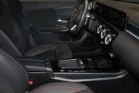 Mercedes-Benz CLA 250 din 2024 cu 15.029 km - oferta MER143468 - foto 9