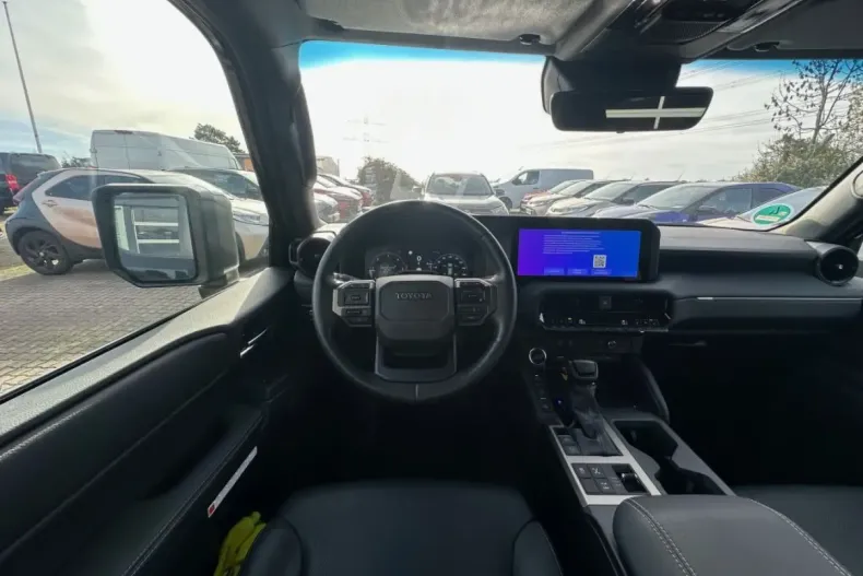 Toyota Land Cruiser din 2024 cu 13.150 km - oferta TOY143469 - foto 8