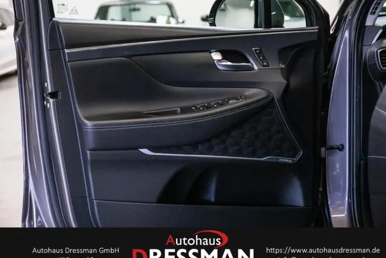 Hyundai SANTA FE din 2021 cu 92.728 km - oferta HYU143492 - foto 18