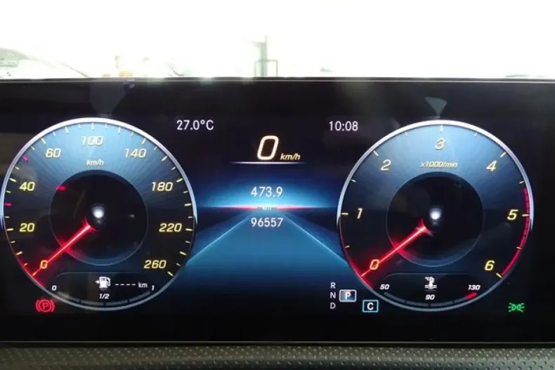 Mercedes-Benz CLA 220 din 2021 cu 102.500 km - oferta MER143510 - foto 14