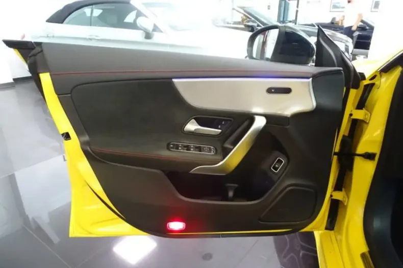 Mercedes-Benz CLA 220 din 2021 cu 102.500 km - oferta MER143510 - foto 24