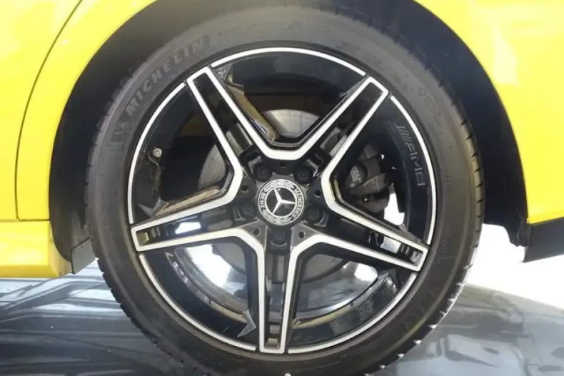 Mercedes-Benz CLA 220 din 2021 cu 102.500 km - oferta MER143510 - foto 27