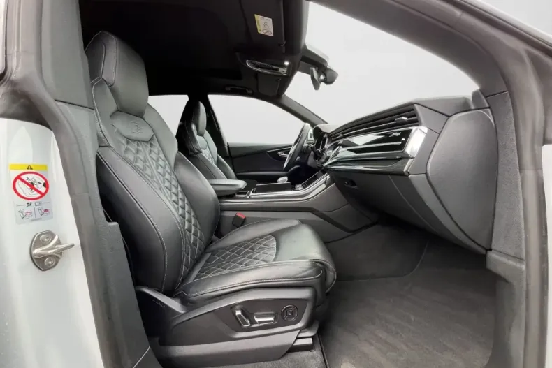 Audi Q8 din 2021 cu 70.265 km - oferta AUD143513 - foto 11