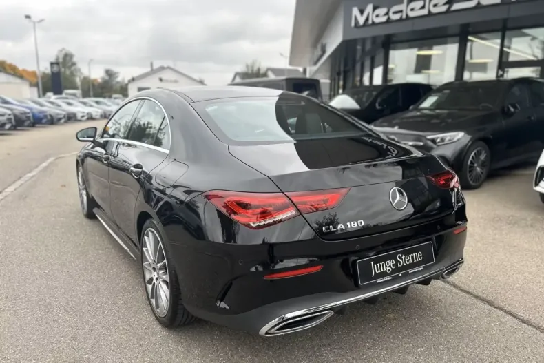 Mercedes-Benz CLA 180 din 2022 cu 68.000 km - oferta MER143524 - foto 5