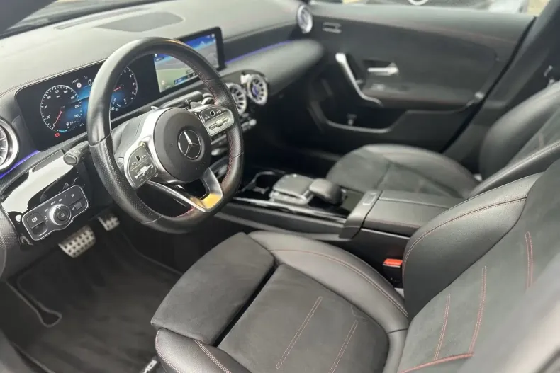 Mercedes-Benz CLA 180 din 2022 cu 68.000 km - oferta MER143524 - foto 12