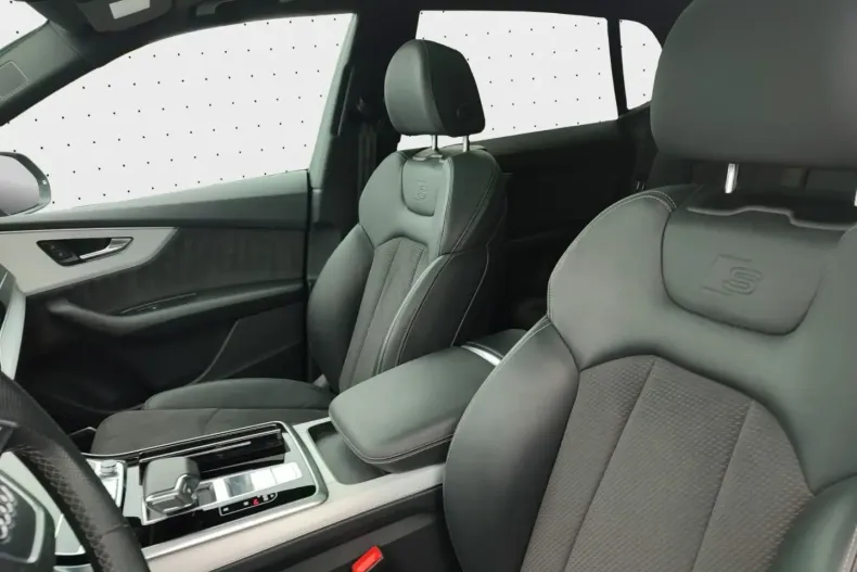 Audi Q8 din 2023 cu 46.922 km - oferta AUD143527 - foto 10