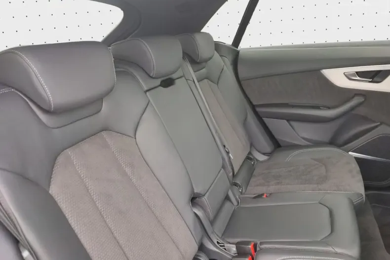 Audi Q8 din 2023 cu 46.922 km - oferta AUD143527 - foto 14