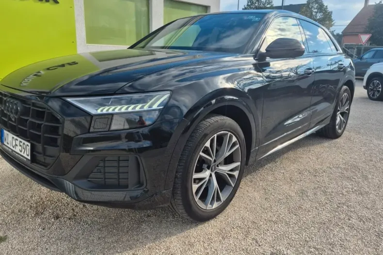 Audi Q8 din 2023 cu 76.145 km - oferta AUD143528 - foto 1