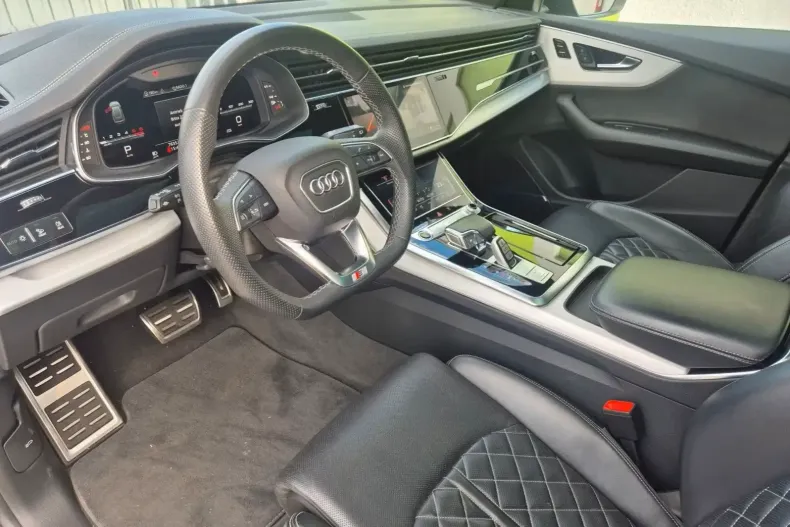 Audi Q8 din 2023 cu 76.145 km - oferta AUD143528 - foto 4