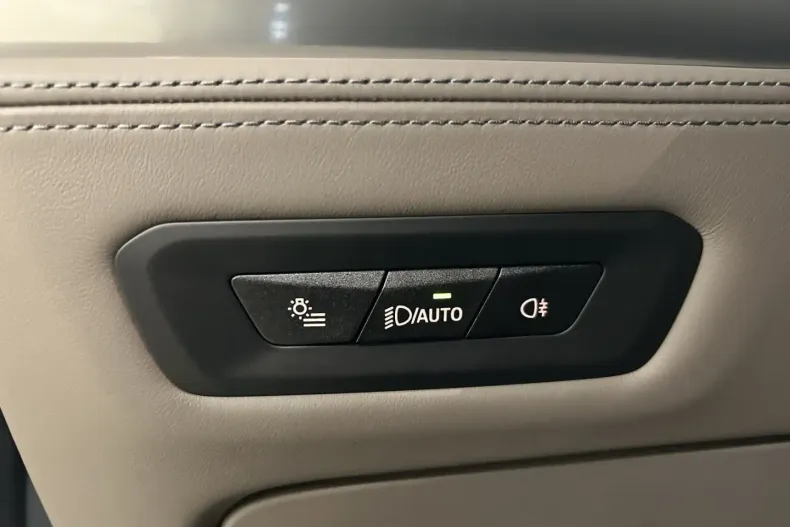 BMW X6 M din 2024 cu 9.901 km - oferta BMW143531 - foto 30