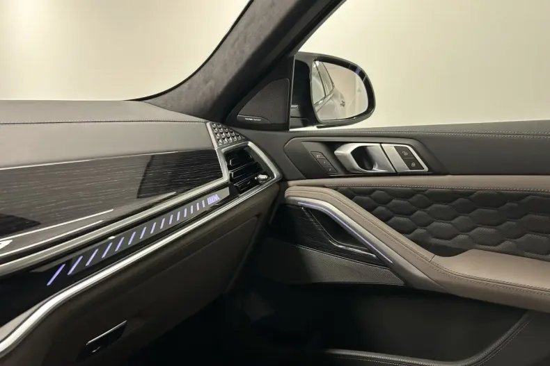 BMW X6 M din 2024 cu 9.901 km - oferta BMW143531 - foto 37