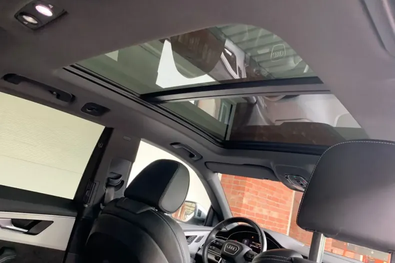 Audi Q8 din 2020 cu 84.718 km - oferta AUD143546 - foto 21