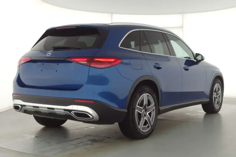 Mercedes-Benz GLC 300 din 2022 cu 45.000 km - oferta MER143554 - foto 3