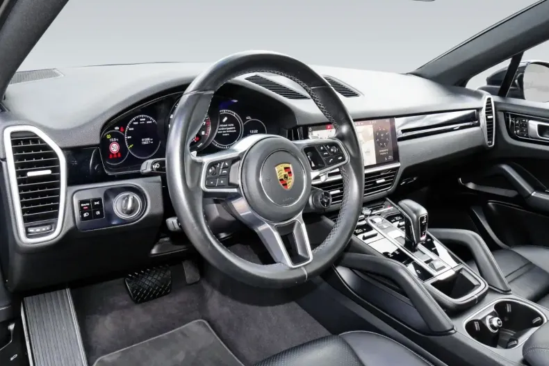 Porsche Cayenne din 2021 cu 91.600 km - oferta POR143555 - foto 4