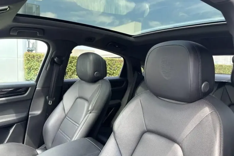 Porsche Cayenne din 2021 cu 74.896 km - oferta POR143556 - foto 8