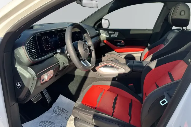 Mercedes-Benz GLE 53 AMG din 2025 cu 11.500 km - oferta MER143569 - foto 4