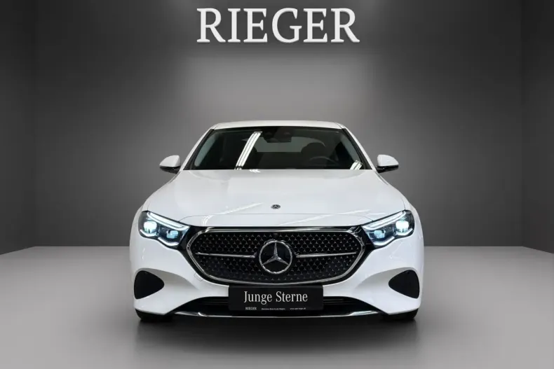 Mercedes-Benz E 300 din 2024 cu 24.243 km - oferta MER143571 - foto 2