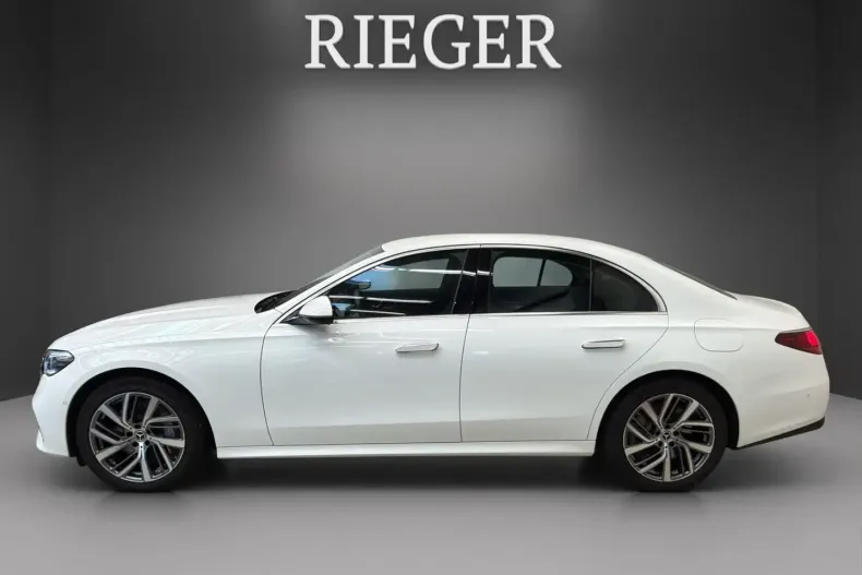 Mercedes-Benz E 300 din 2024 cu 24.243 km - oferta MER143571 - foto 5