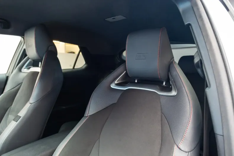 Toyota C-HR din 2024 cu 16.000 km - oferta TOY143574 - foto 21