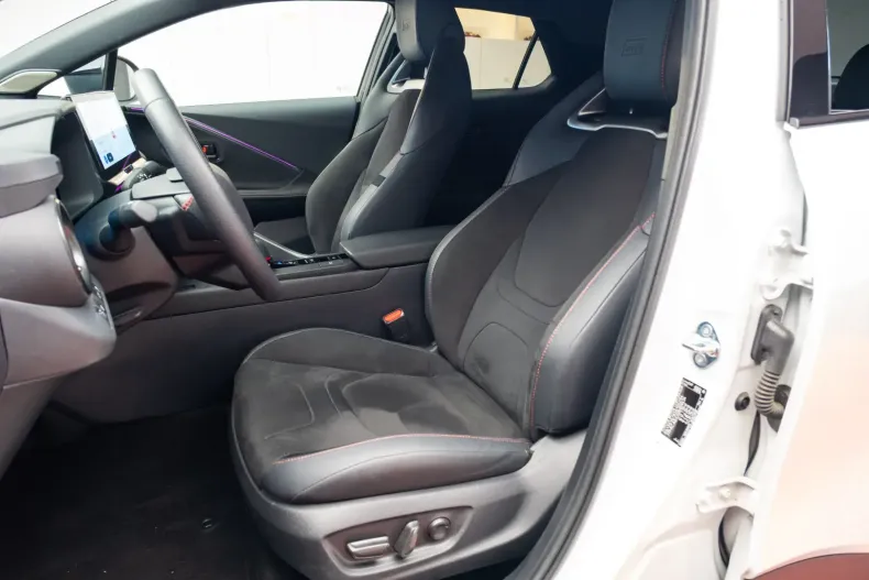 Toyota C-HR din 2024 cu 16.000 km - oferta TOY143574 - foto 22