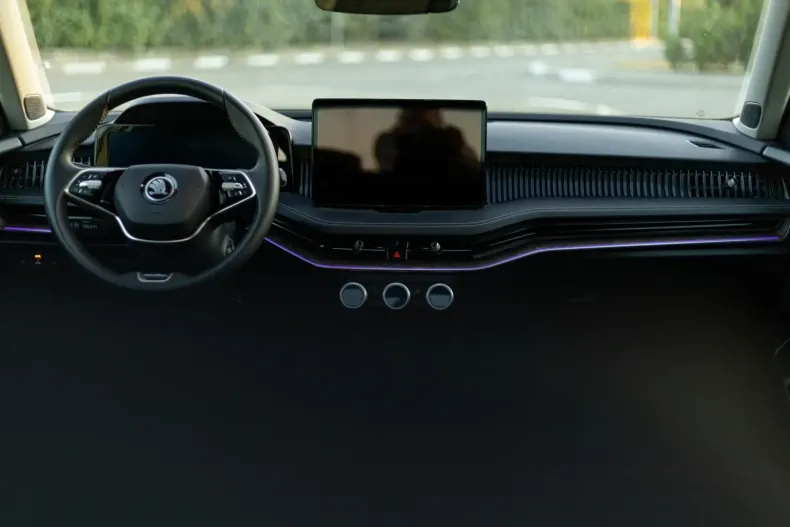 Skoda Superb din 2024 cu 16.600 km - oferta SKO143601 - foto 8