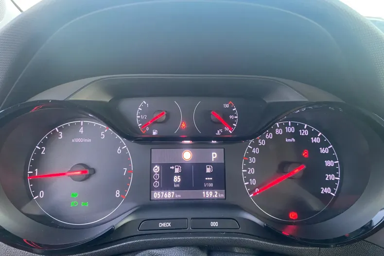 Opel Crossland din 2022 cu 57.687 km - oferta OPE143618 - foto 12