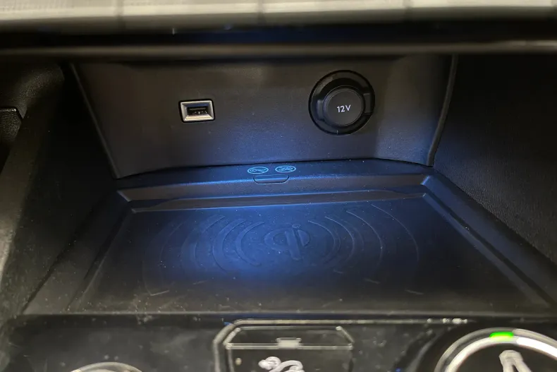 Peugeot 3008 din 2020 cu 147.272 km - oferta PEU143621 - foto 25