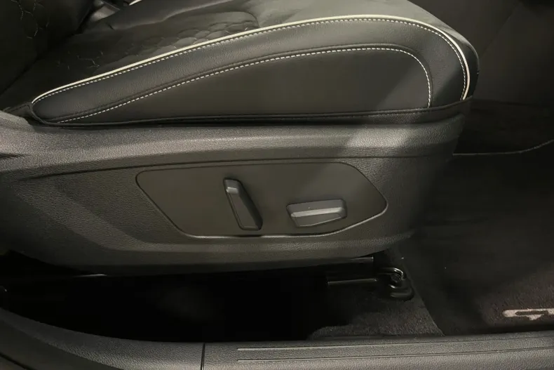 Kia Sportage din 2022 cu 79.805 km - oferta KIA143622 - foto 21