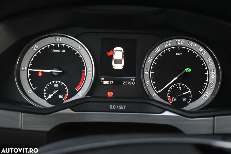 Skoda Superb din 2021 cu 138.017 km - oferta SKO143632 - foto 5