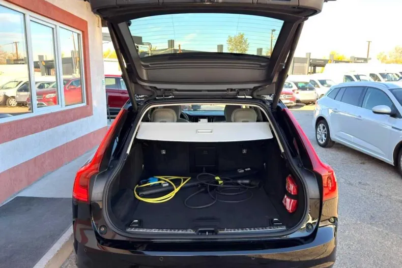 Volvo V90 din 2020 cu 113.000 km - oferta VOL143640 - foto 13