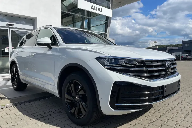 Volkswagen Touareg din 2025 cu 1 km - oferta VOL143649 - foto 1
