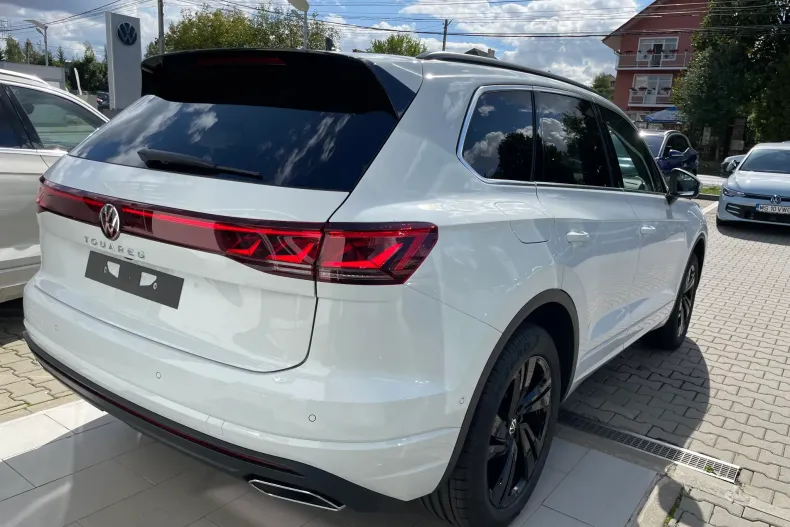 Volkswagen Touareg din 2025 cu 1 km - oferta VOL143649 - foto 4