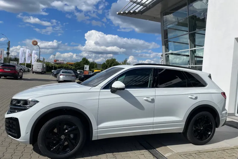 Volkswagen Touareg din 2025 cu 1 km - oferta VOL143649 - foto 6