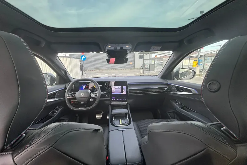 Renault Austral din 2025 cu 2.194 km - oferta REN143653 - foto 7