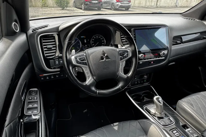 Mitsubishi Outlander din 2020 cu 120.512 km - oferta MIT143654 - foto 11