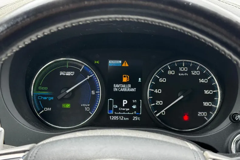 Mitsubishi Outlander din 2020 cu 120.512 km - oferta MIT143654 - foto 12