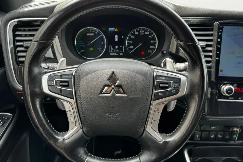 Mitsubishi Outlander din 2020 cu 120.512 km - oferta MIT143654 - foto 14