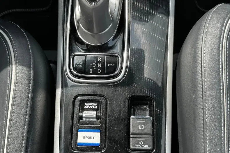 Mitsubishi Outlander din 2020 cu 120.512 km - oferta MIT143654 - foto 15