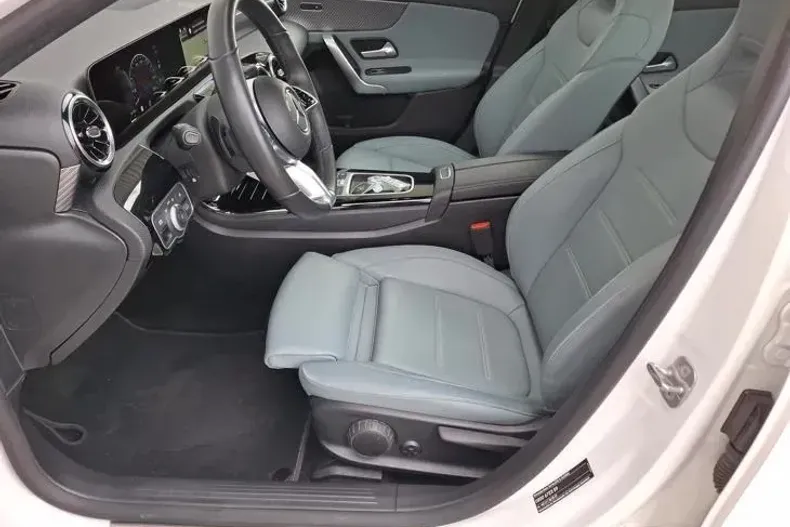 Mercedes-Benz A din 2023 cu 37.213 km - oferta MER143662 - foto 11