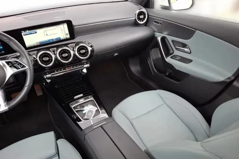 Mercedes-Benz A din 2023 cu 37.213 km - oferta MER143662 - foto 20