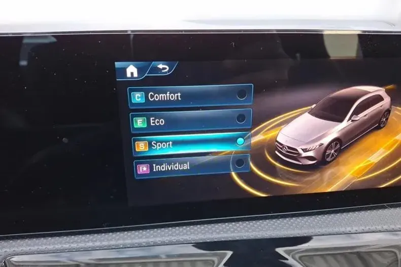 Mercedes-Benz A din 2023 cu 37.213 km - oferta MER143662 - foto 27