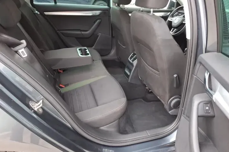 Skoda Octavia din 2019 cu 139.993 km - oferta SKO143663 - foto 14