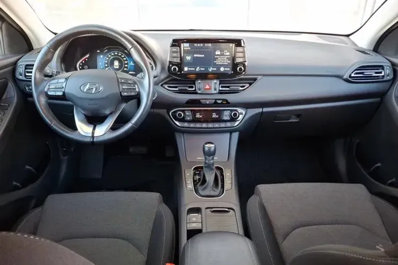 Hyundai i30 din 2021 cu 135.876 km - oferta HYU143664 - foto 9